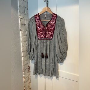 Women’s Free People mini dress/tunic shirt oversized, size S
